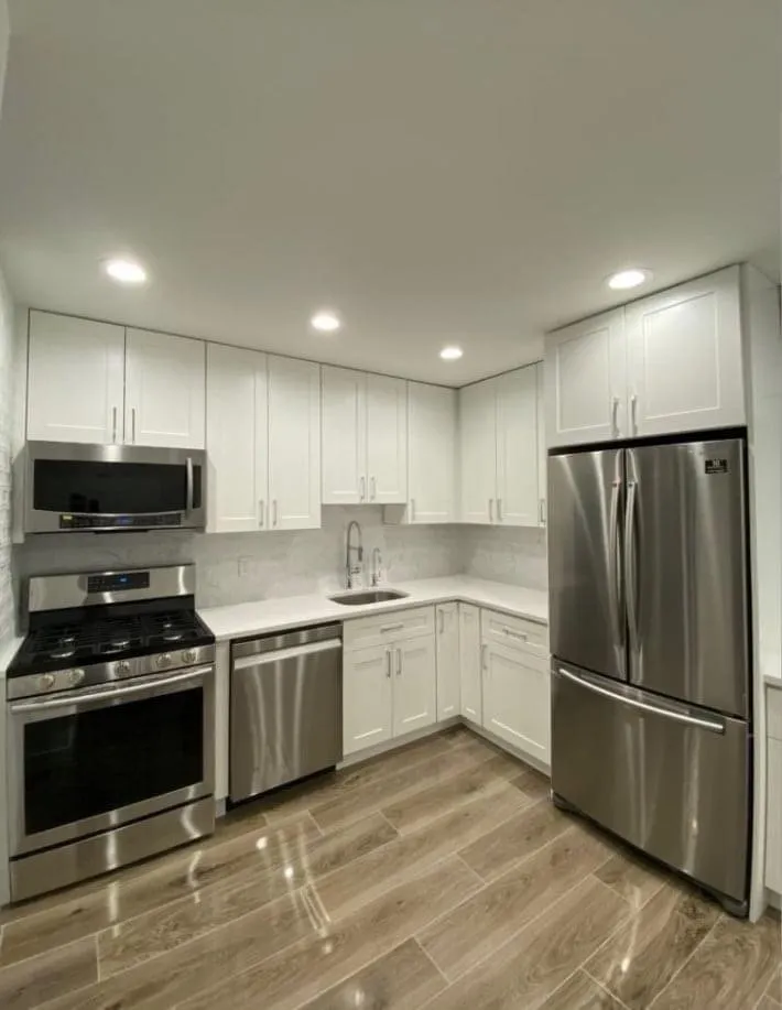 Reliable roof replacement experts serving Encino, CA - Smart Construction Consultants