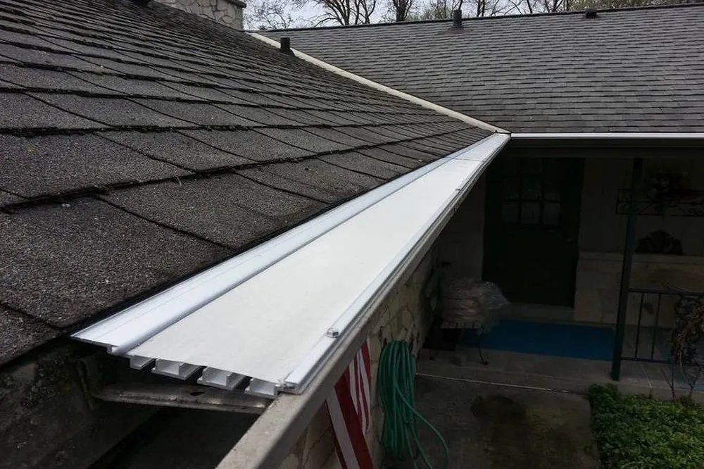 Emergency roof inspection for homes in Lee's Summit, MO by Smart Exteriors