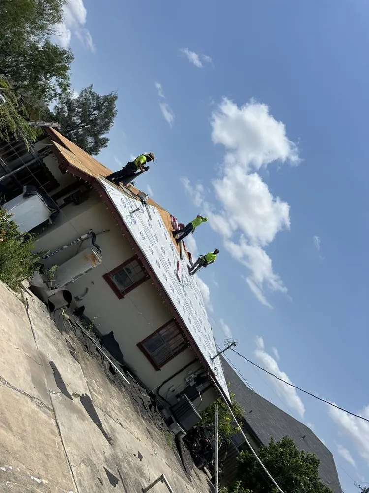 Slide of Smart Roofing Specialist