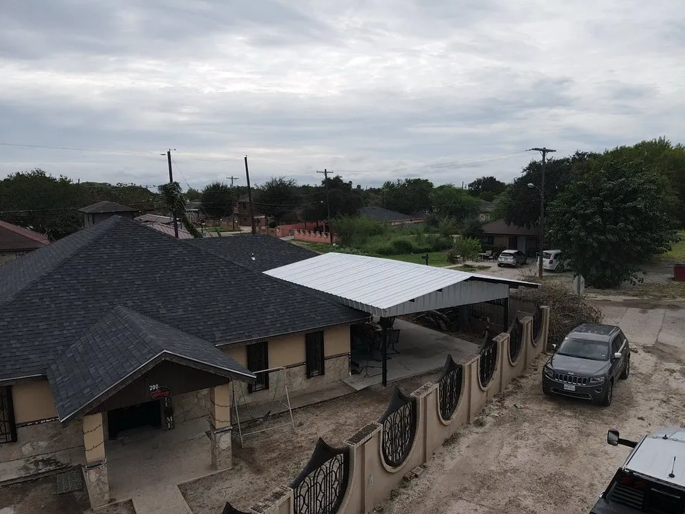 Slide of Smart Roofing Specialist