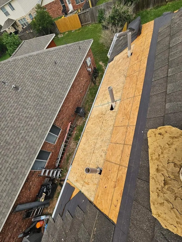 Slide of Smart Roofing Specialist