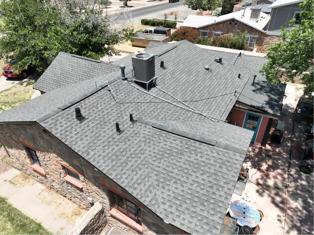 Slide of Smith & Ramirez Roofing