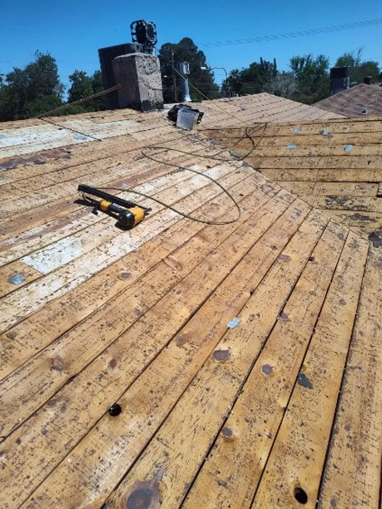 Slide of Smith & Ramirez Roofing