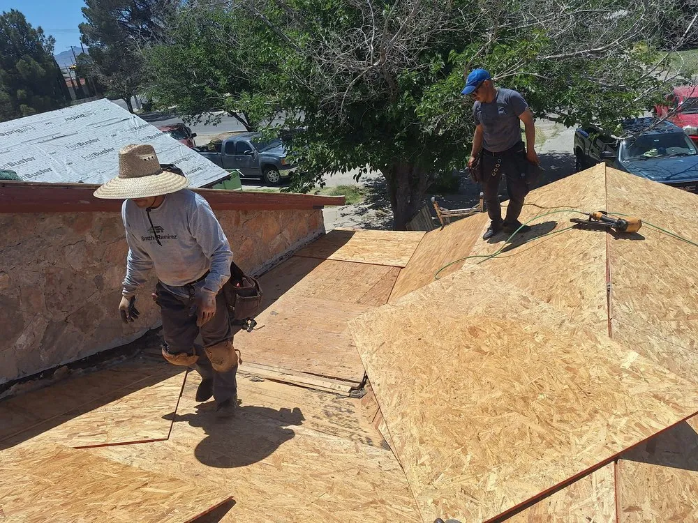 Slide of Smith & Ramirez Roofing