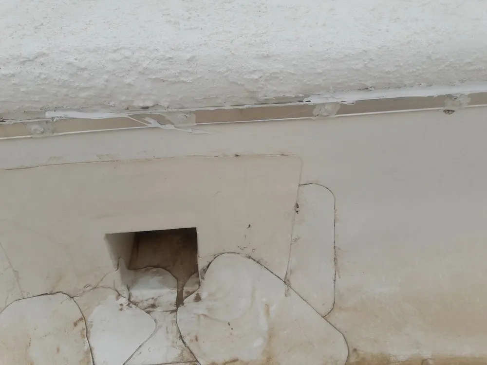 Slide of Smith & Ramirez Roofing