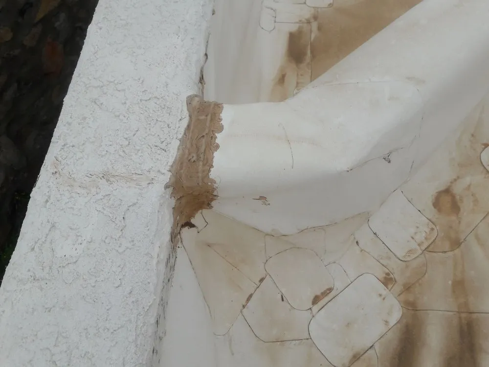 Slide of Smith & Ramirez Roofing