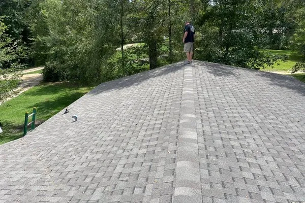 Smith Construction and Roofing Logo