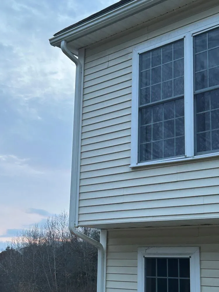 Slide of Smith Roofing