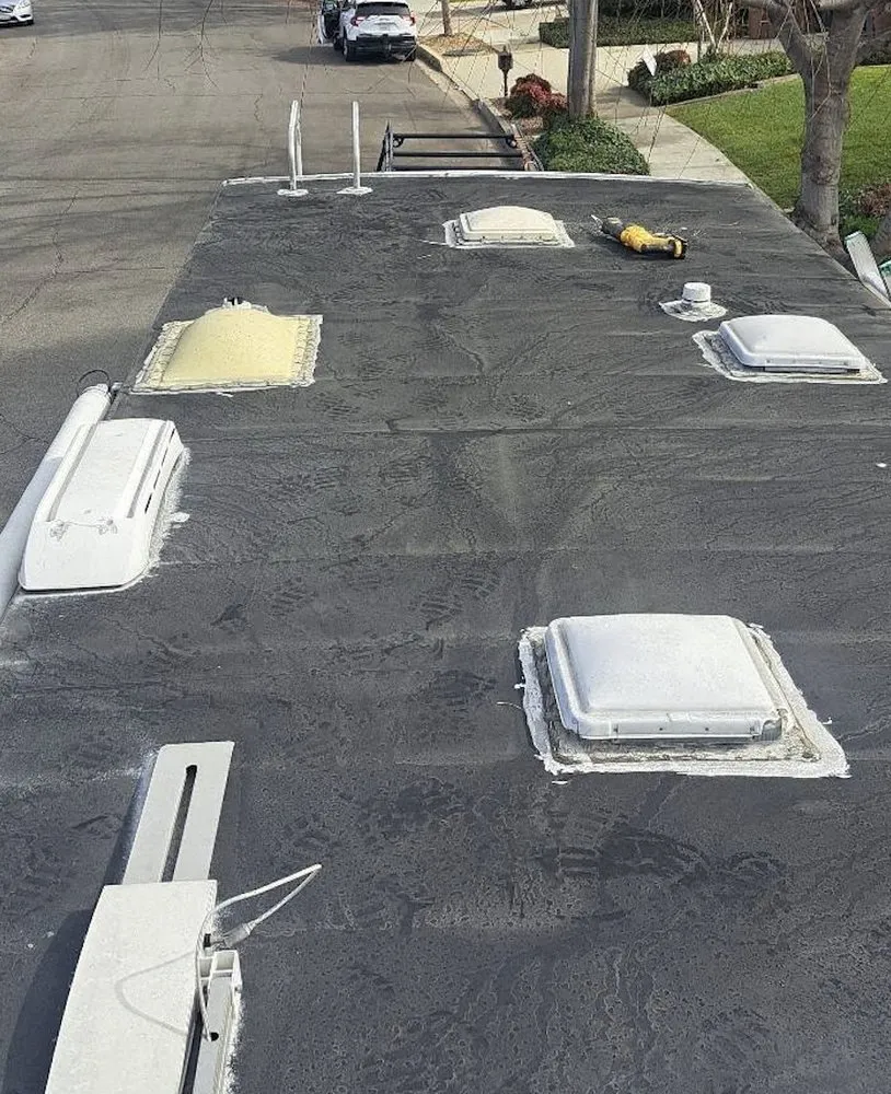Licensed roof installation for fast service across Garden City, UT - Smith's Rolling On Roofs