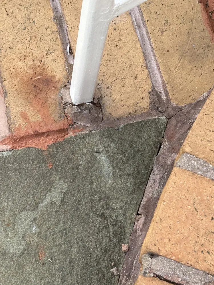 Slide of Smithys Masonry & Construction