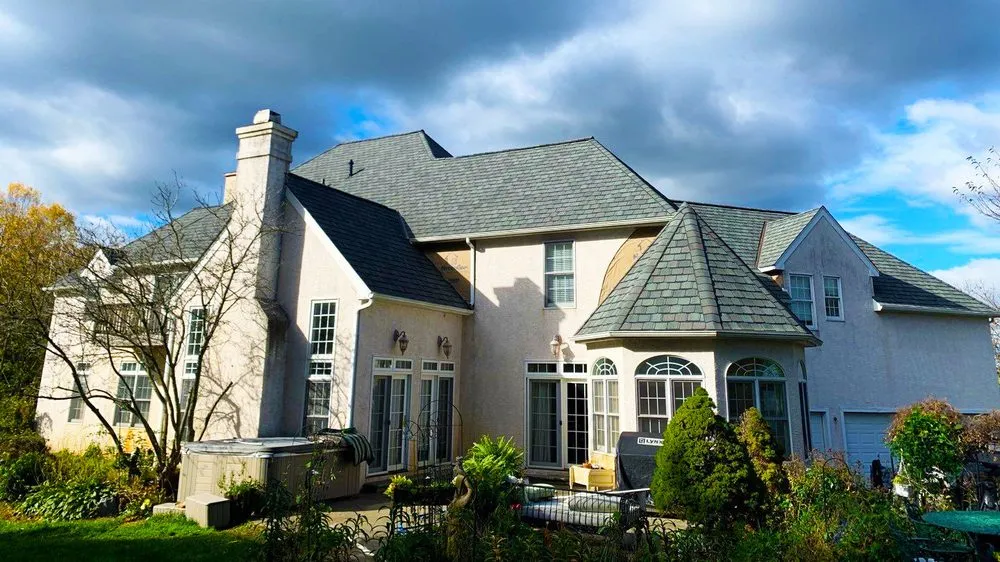Expert roof repair in Kinzers, PA by Smuckers Exterior & Remodeling