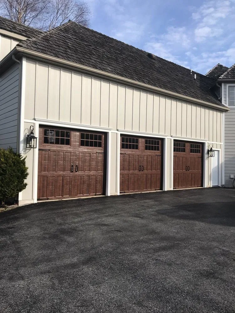Licensed flat roof repair in Kinzers, PA - Smuckers Exterior & Remodeling