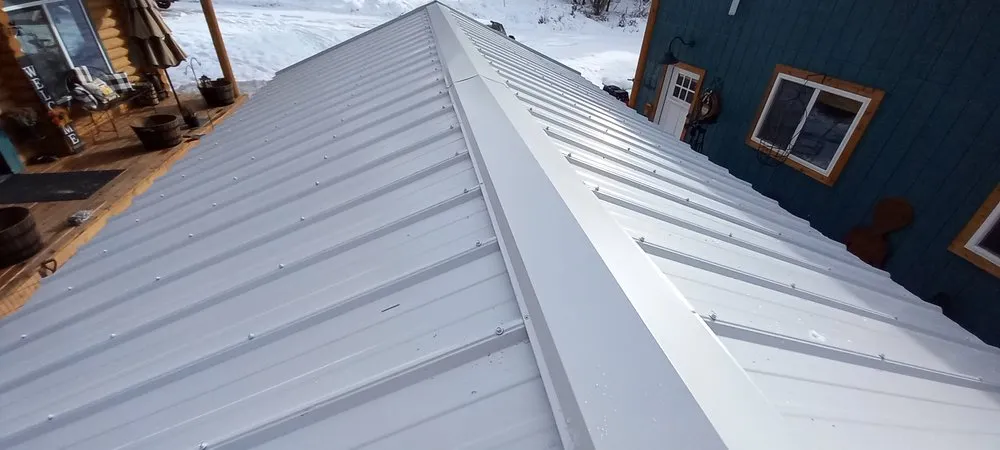 Expert shingle roofing service in Murphy, ID by Snake River Roofing
