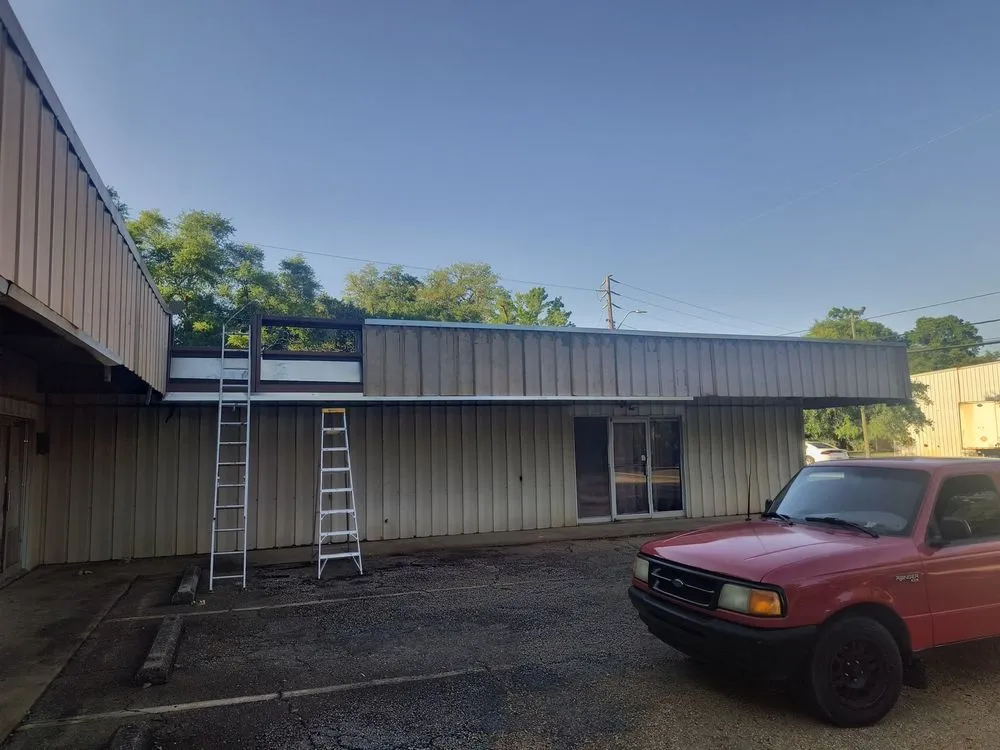 Slide of Snell's Custom Sheet Metal