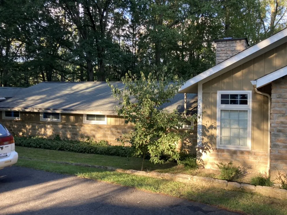 Professional roof repair experts serving Brushy Fork, WV - Snider’s Pressure Washing and Deck Restoration
