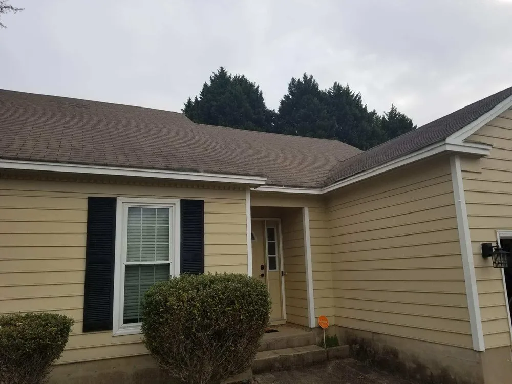 Slide of Snug Roofing Solutions