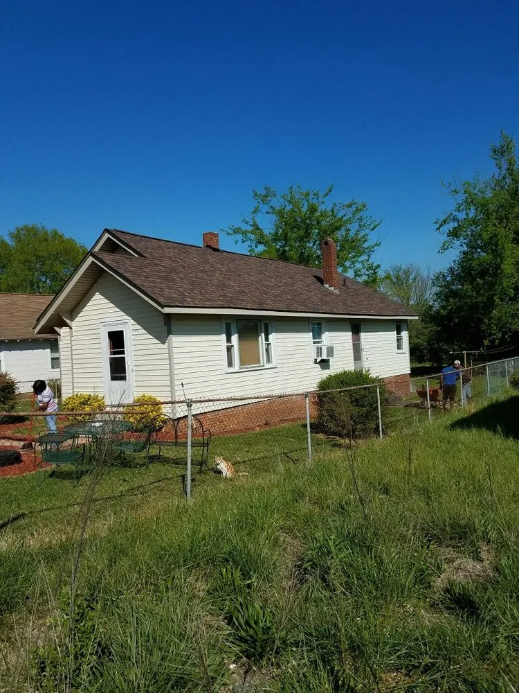 Slide of Snug Roofing Solutions