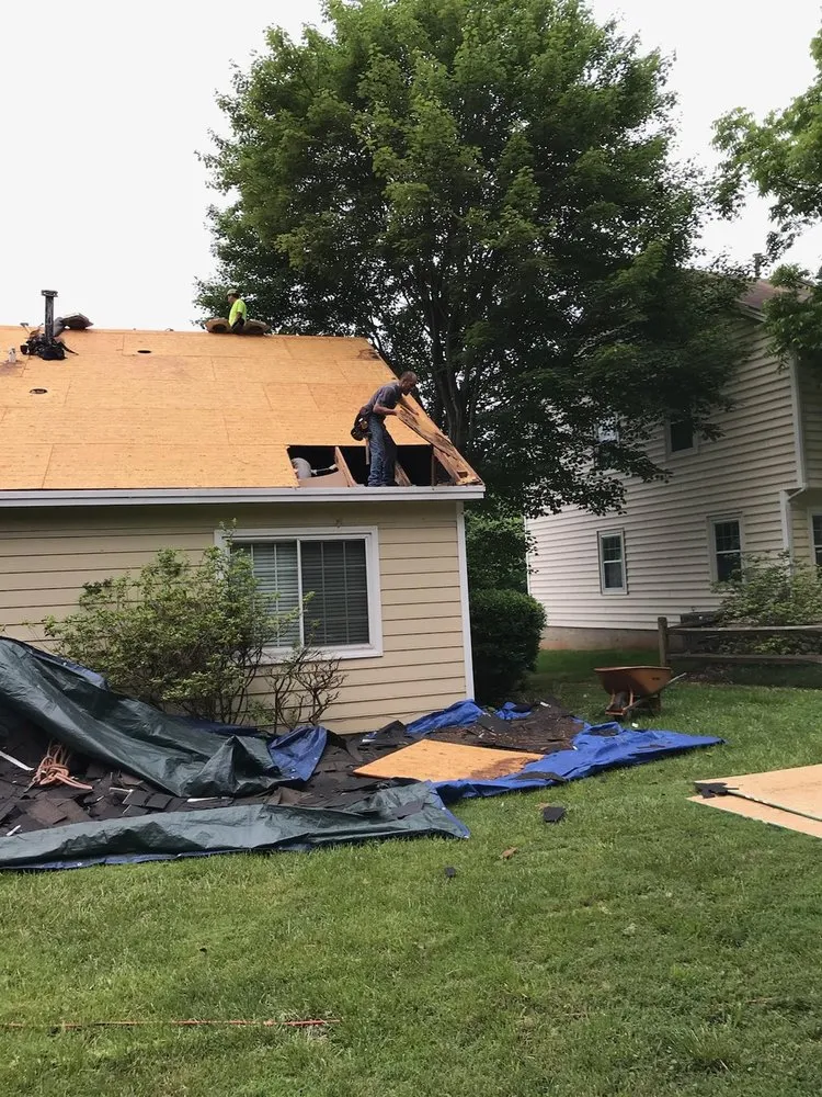 Slide of Snug Roofing Solutions