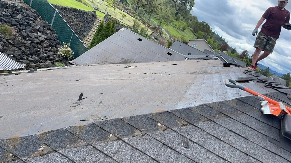 Slide of Snyder Construction