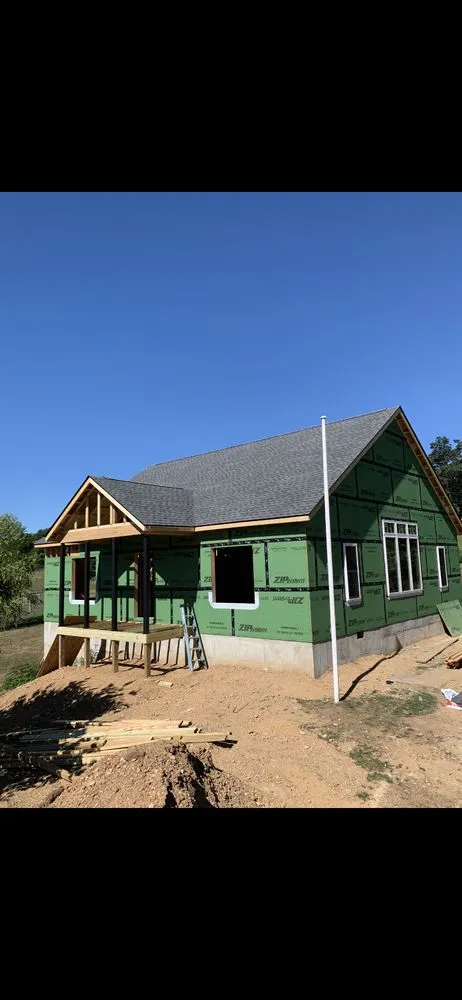 Slide of Snyder Roofing and Siding