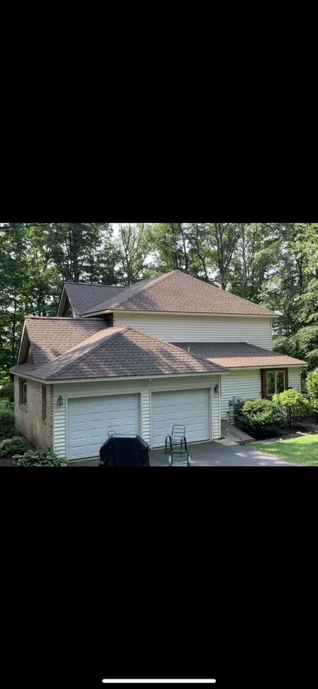 Slide of Snyder Roofing and Siding