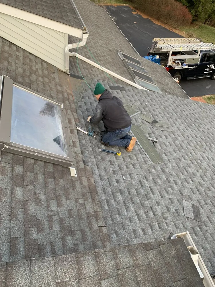 Slide of Snyder Roofing and Siding