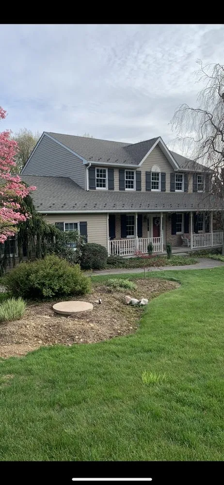 Slide of Snyder Roofing and Siding