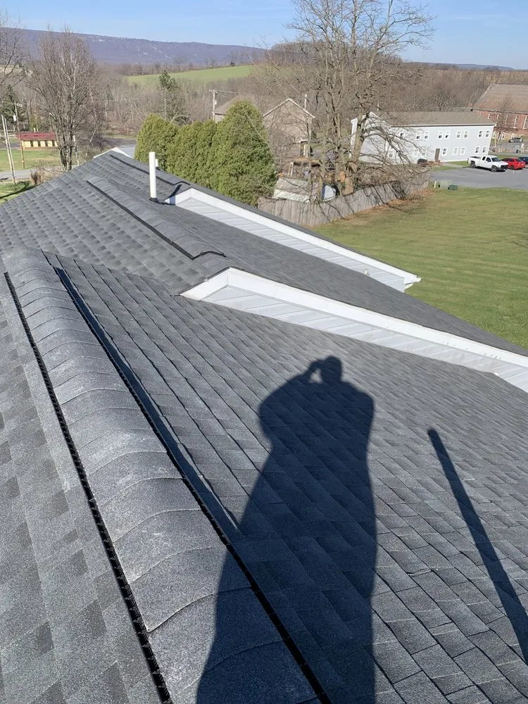 Slide of Snyder Roofing and Siding