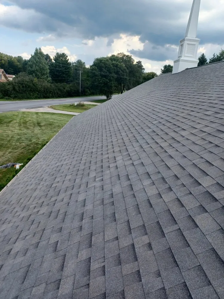 Top-rated shingle roofing service experts serving Morley, MI - Snyder&sons exterior