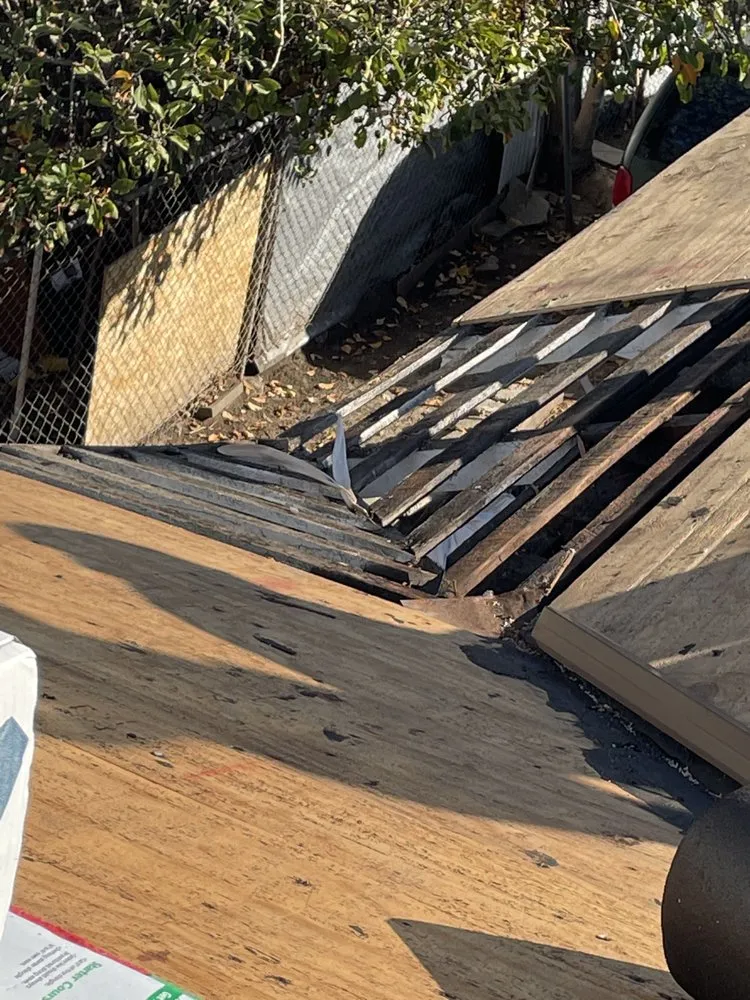 Slide of So Cal Roofing