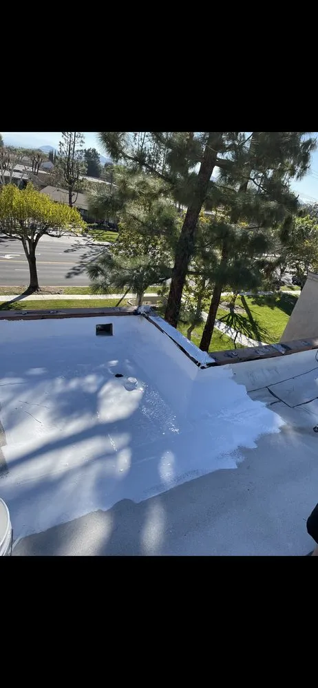 Slide of So Cal Roofing