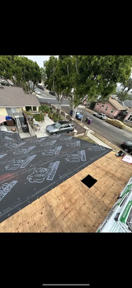 Slide of So Cal Roofing