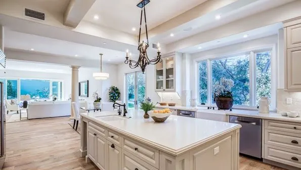 Slide of SoCal Energy Contractors