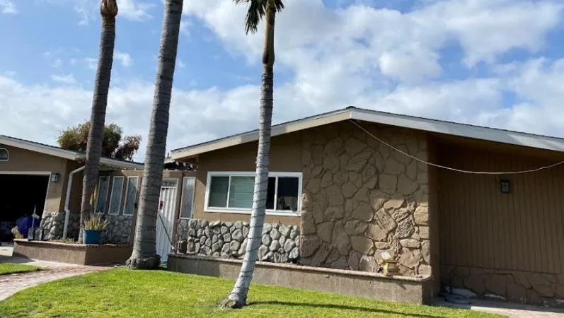 Slide of SoCal Energy Contractors