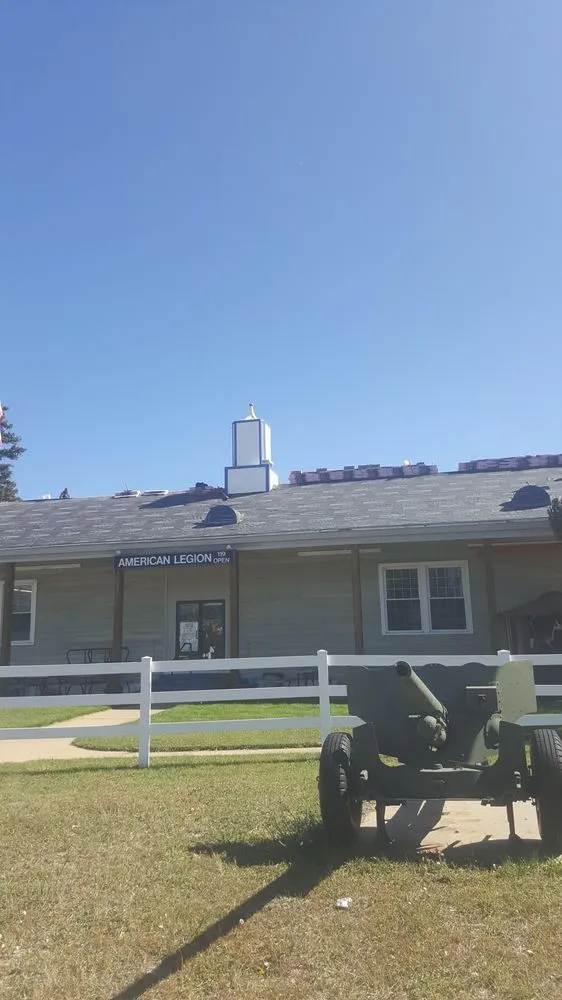 Slide of Soderburg Roofing