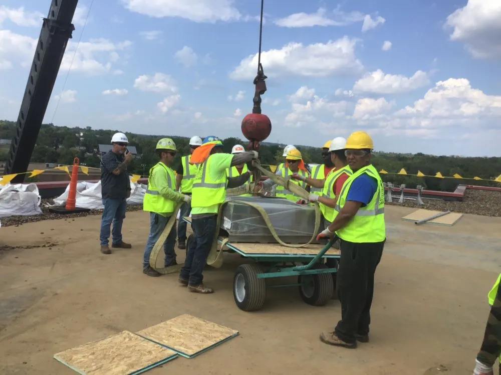 Slide of Sol Construction Multiservice