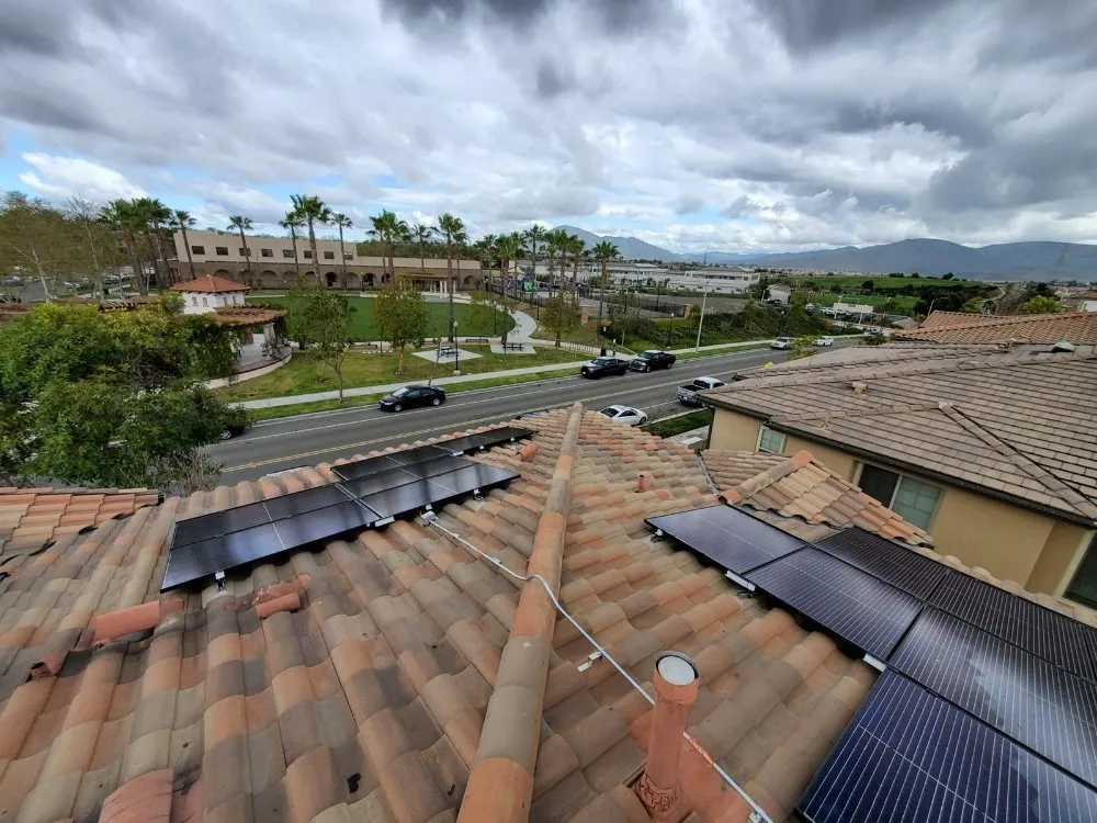 Slide of Sol Energy Systems