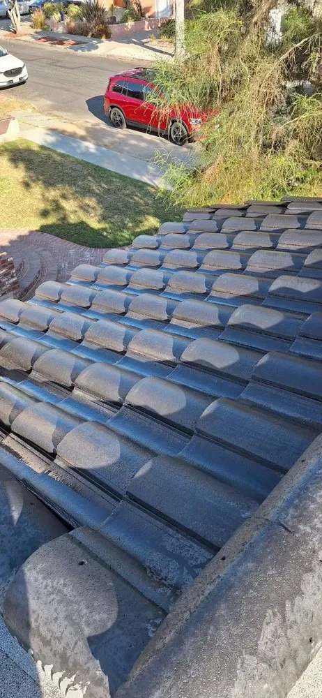 Professional flat roof repair in San Fernando Valley, CA by Sol Roofing