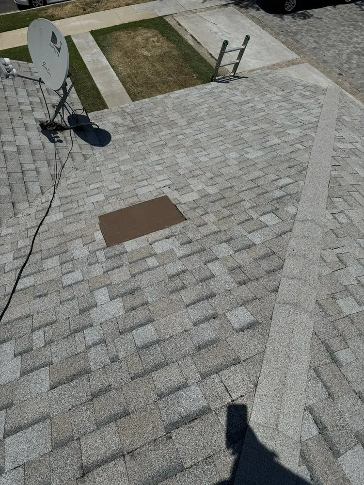 Expert shingle roofing service same-day service across San Fernando Valley, CA - Sol Roofing