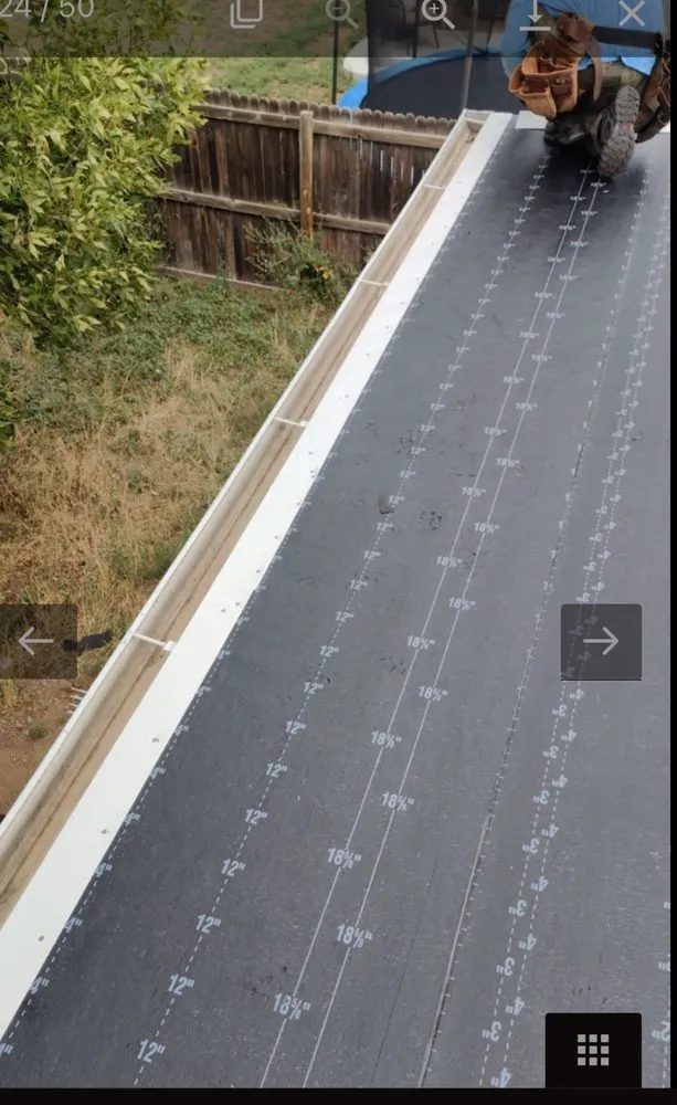 Slide of Sol Vista Roofing