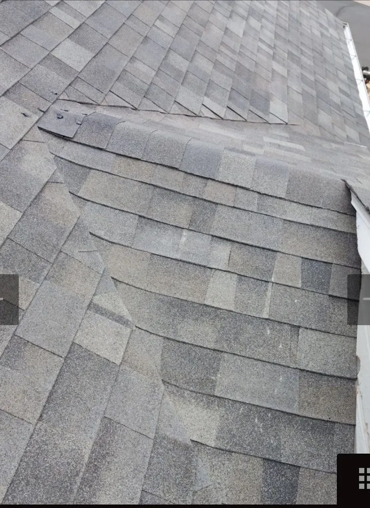 Slide of Sol Vista Roofing