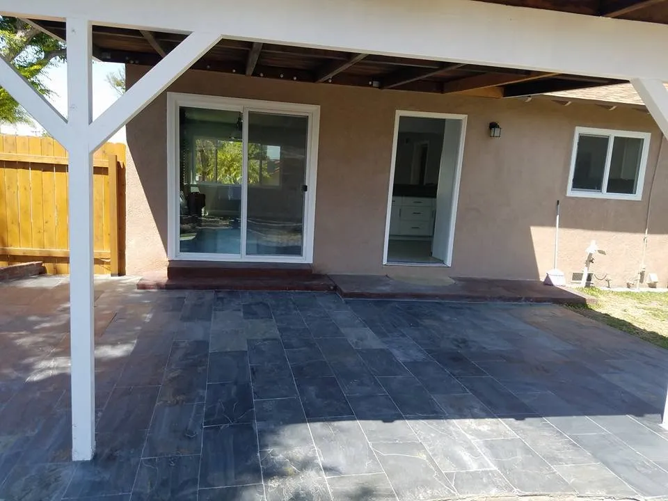 Slide of Solar Connection Construction