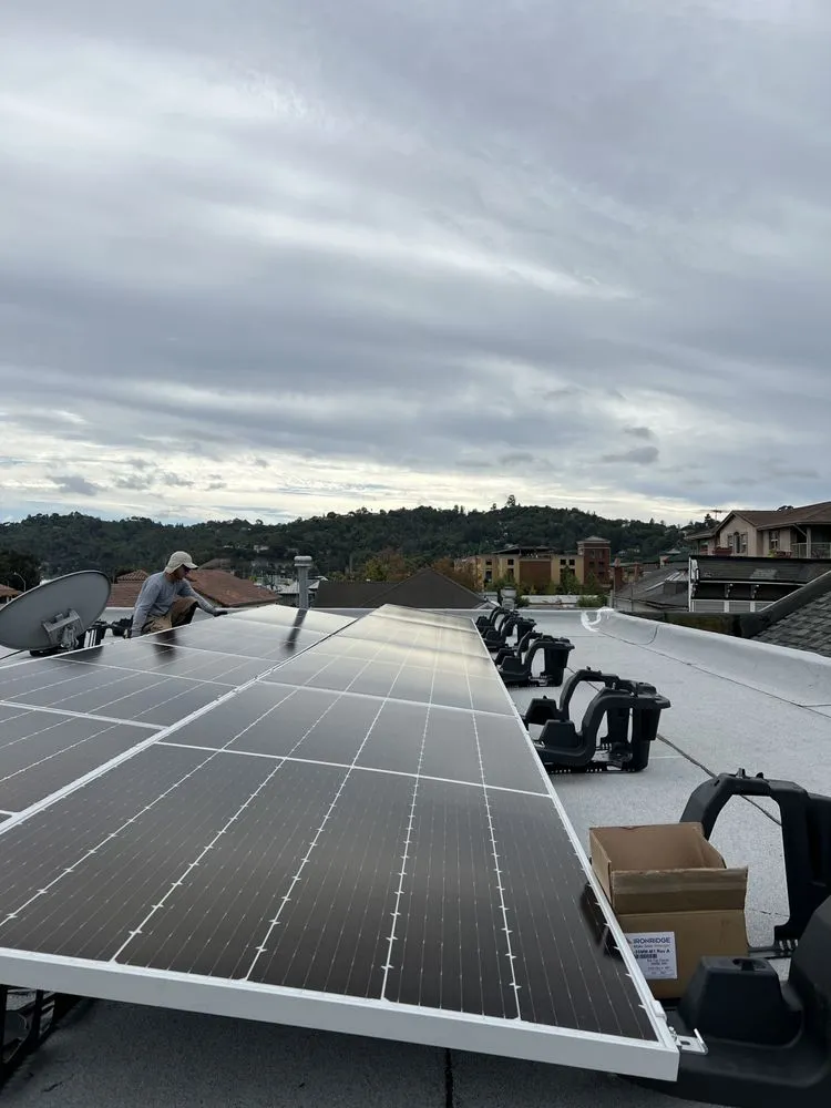 Slide of Solar G Solutions