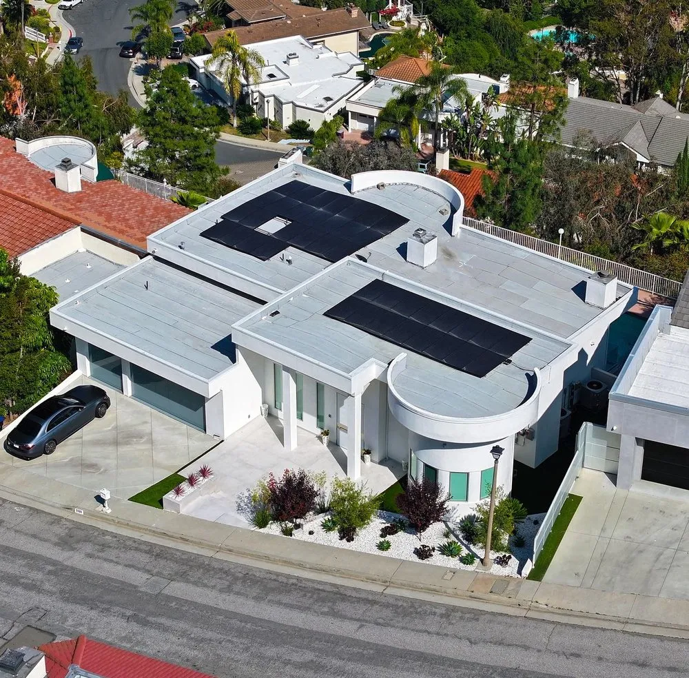 Slide of Solar G Solutions