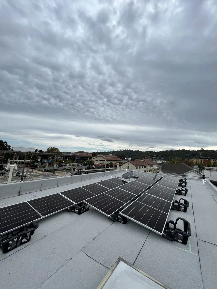 Slide of Solar G Solutions