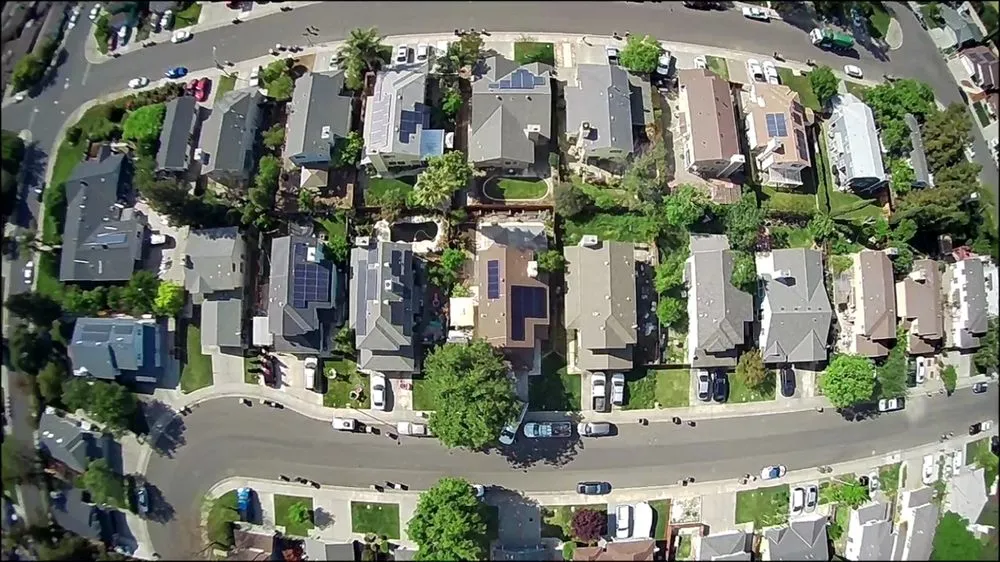 Slide of Solar Savings Direct