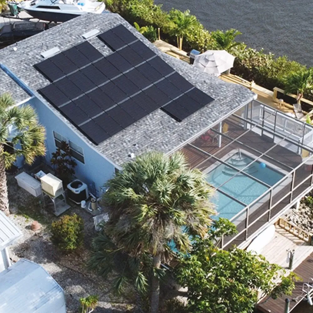 Licensed shingle roofing service experts serving St. Petersburg, FL - Solar Surfers