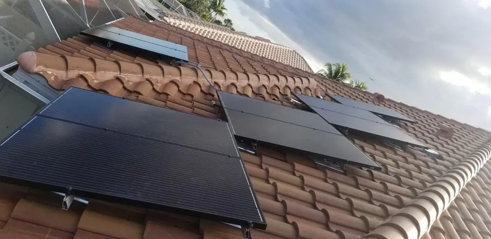 Trusted flat roof repair same-day service in St. Petersburg, FL by Solar Surfers