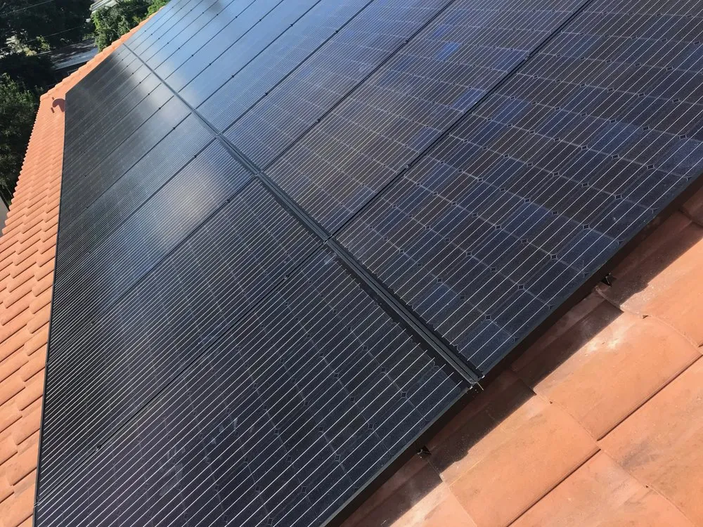 Trusted shingle roofing service for fast service in St. Petersburg, FL by Solar Surfers