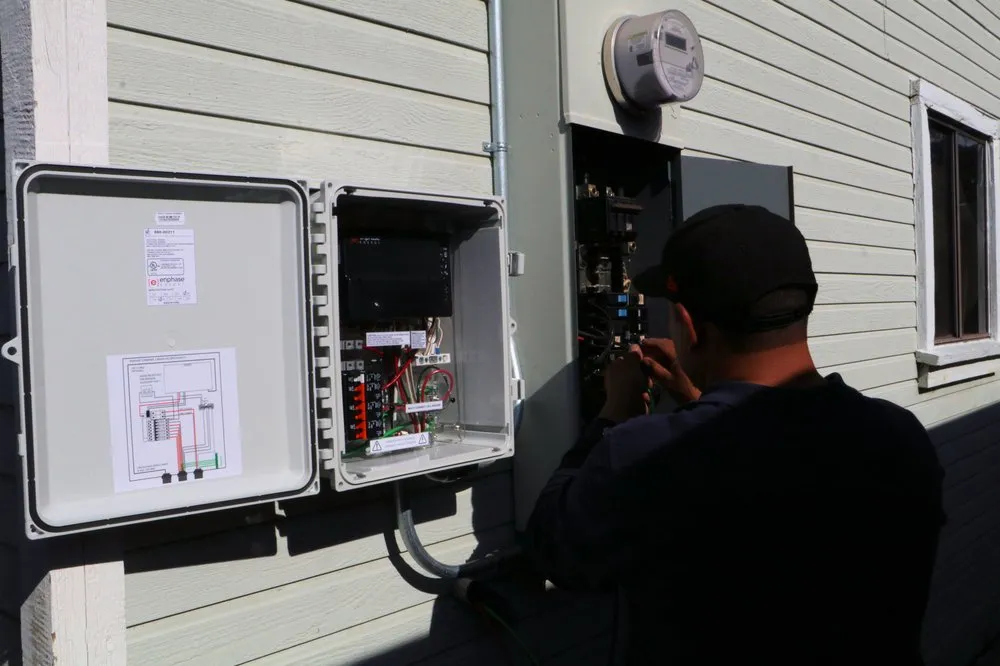 Slide of Solar4America